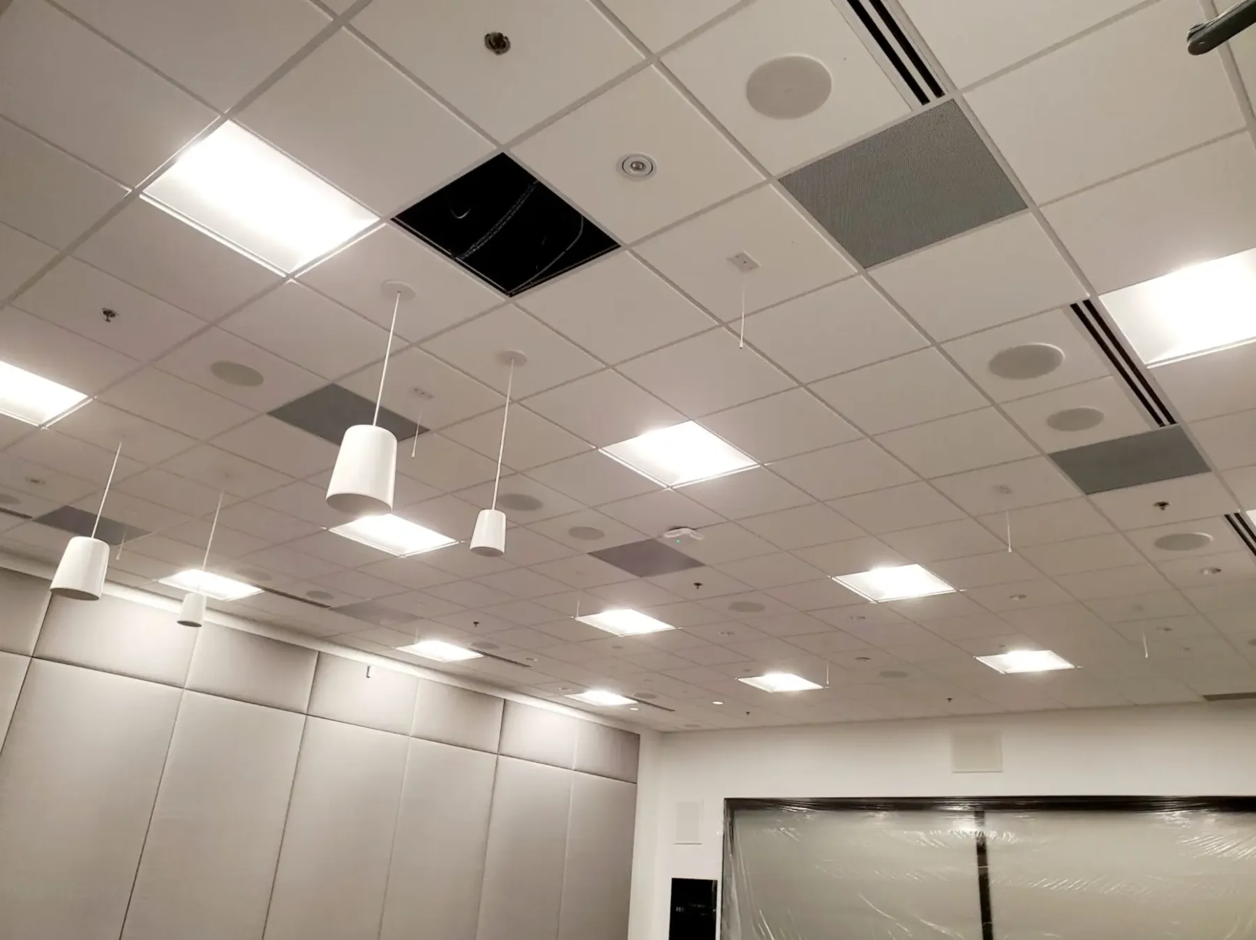 T-Bar Ceilings — commercial interior work in Toronto